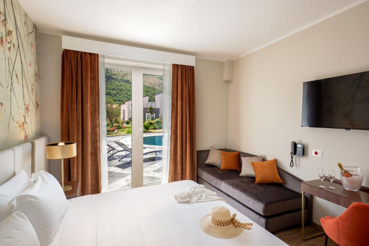 Hotel Della Piana อาเวซซาโน ภายนอก รูปภาพ